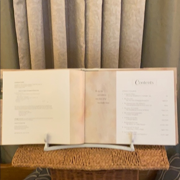 Thomas Kinkade Simpler Times Coffee Table Book - Picture 4 of 11